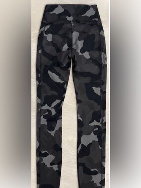Athleta Black & Gray Camo High-Rise Leggings